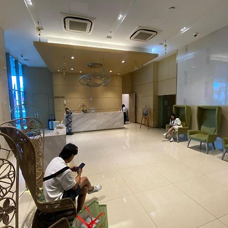 Skyfloat Infinity Hostel Kuala Lumpur Extérieur photo