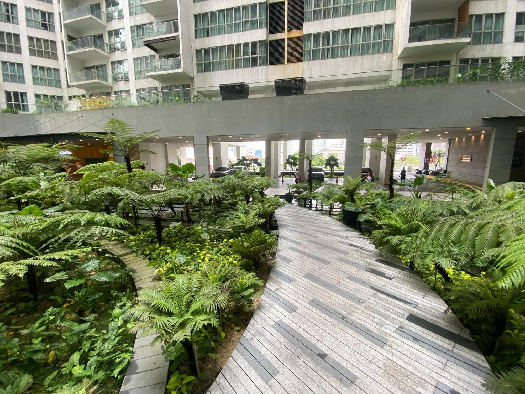 Skyfloat Infinity Hostel Kuala Lumpur Extérieur photo